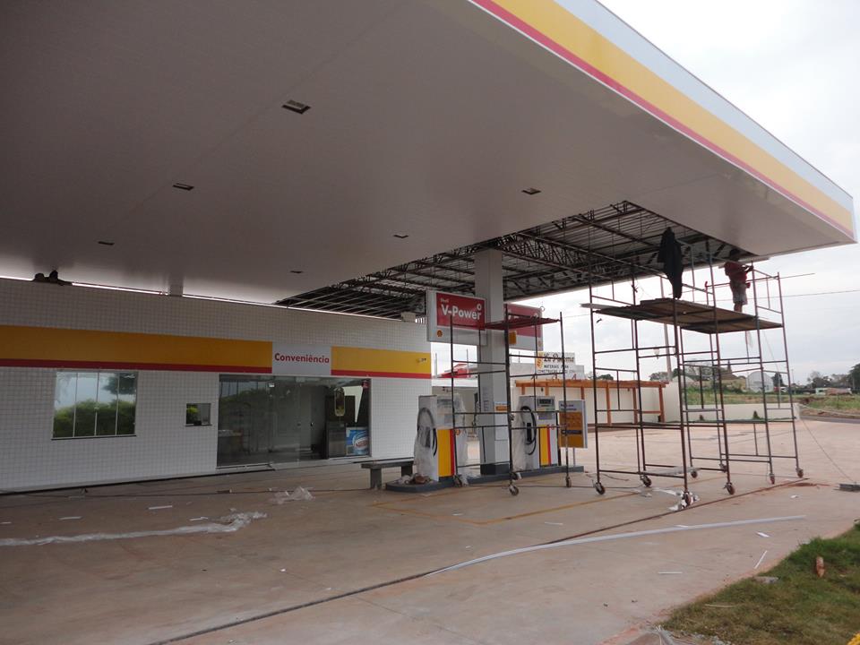 Forros Instalação de forro em obra comercial